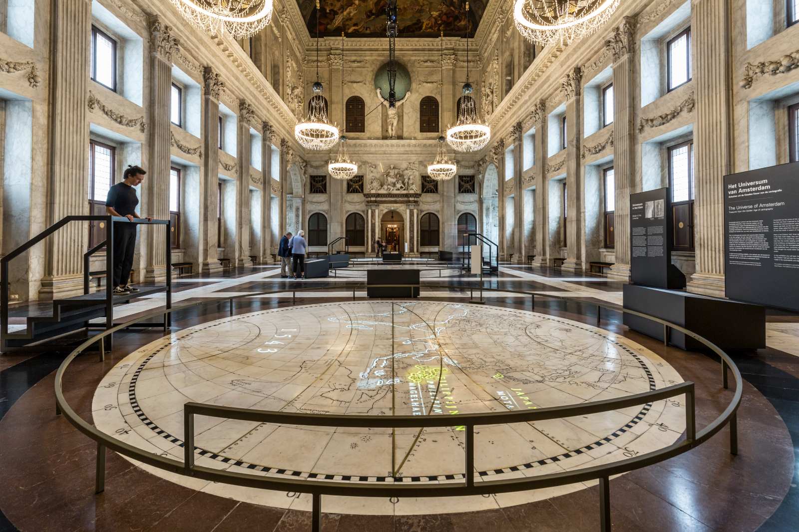 Het Universum van Amsterdam – Schatten uit de Gouden Eeuw van de cartografie